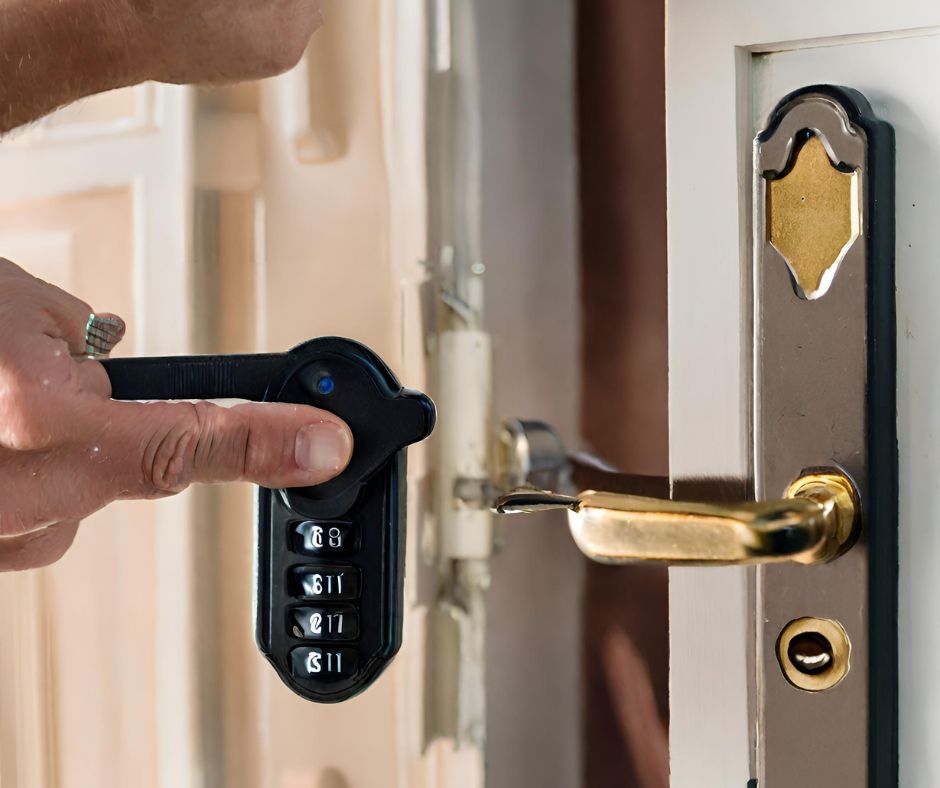 Finding a Trusted Locksmith in Crawley: Expert Tips