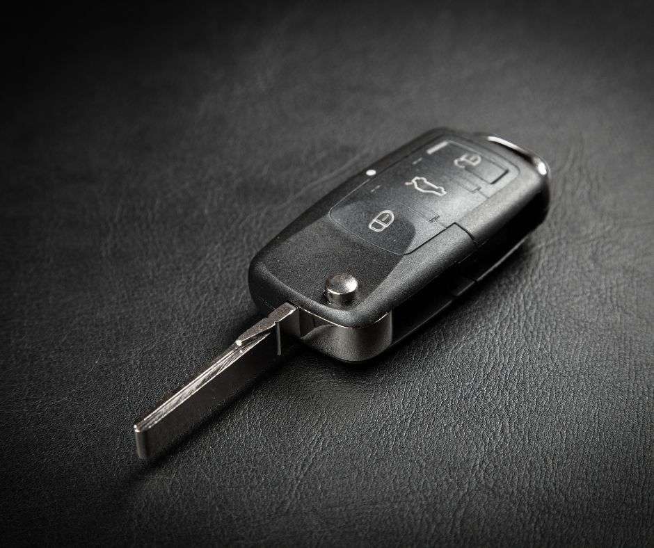 Locksmith in Crawley providing tips to make your car safer